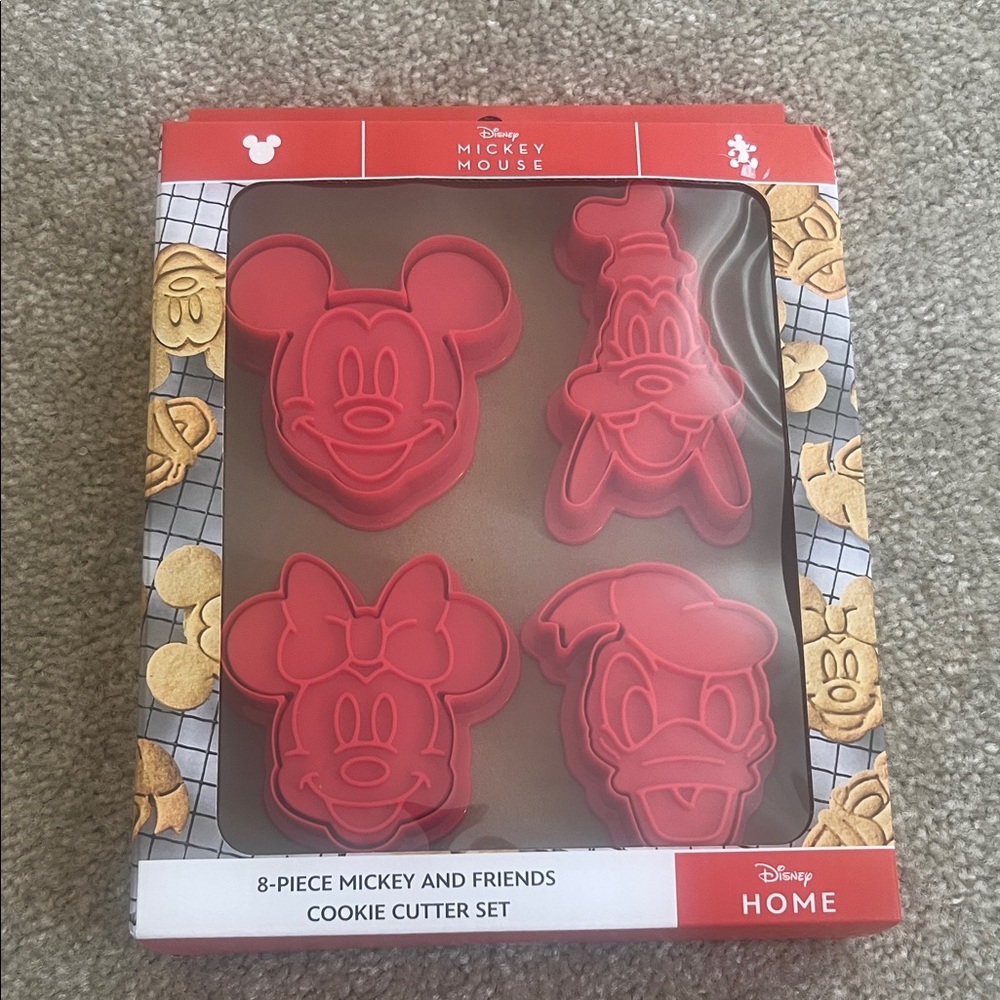 Disney Red Mickey and Friends Cookie Cutter Set